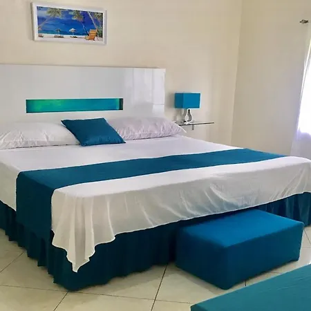 Sea Breeze Villa